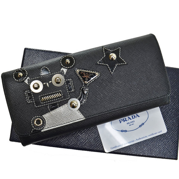 Prada triangle Wallet leather bifold black long - Picture 1 of 3